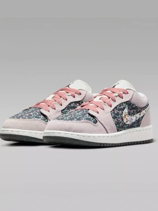Nike Air Jordan 1 Low SE GS "Canvas Floral 7 Youth - Picture 1 of 10